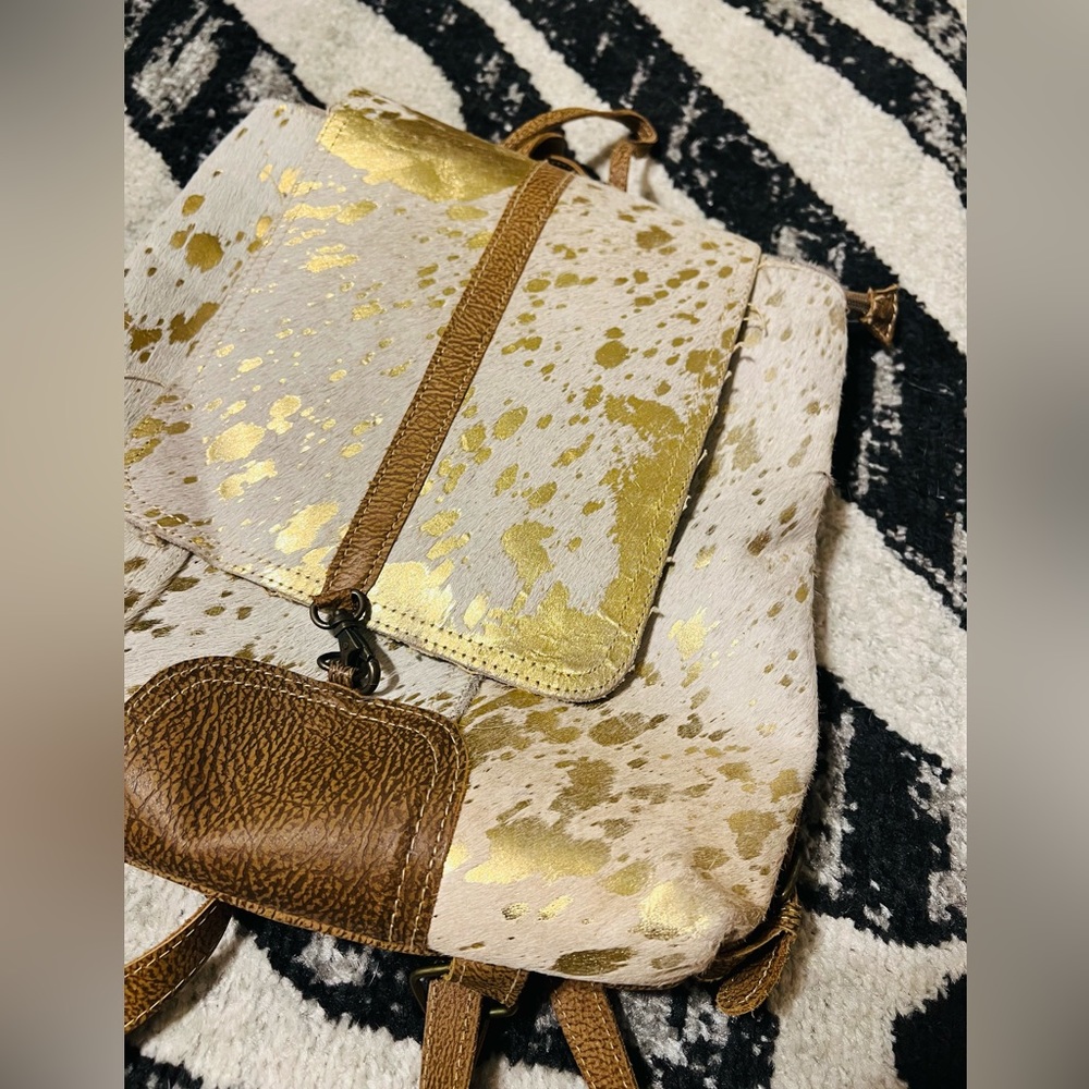 Myra Cowhide backpack